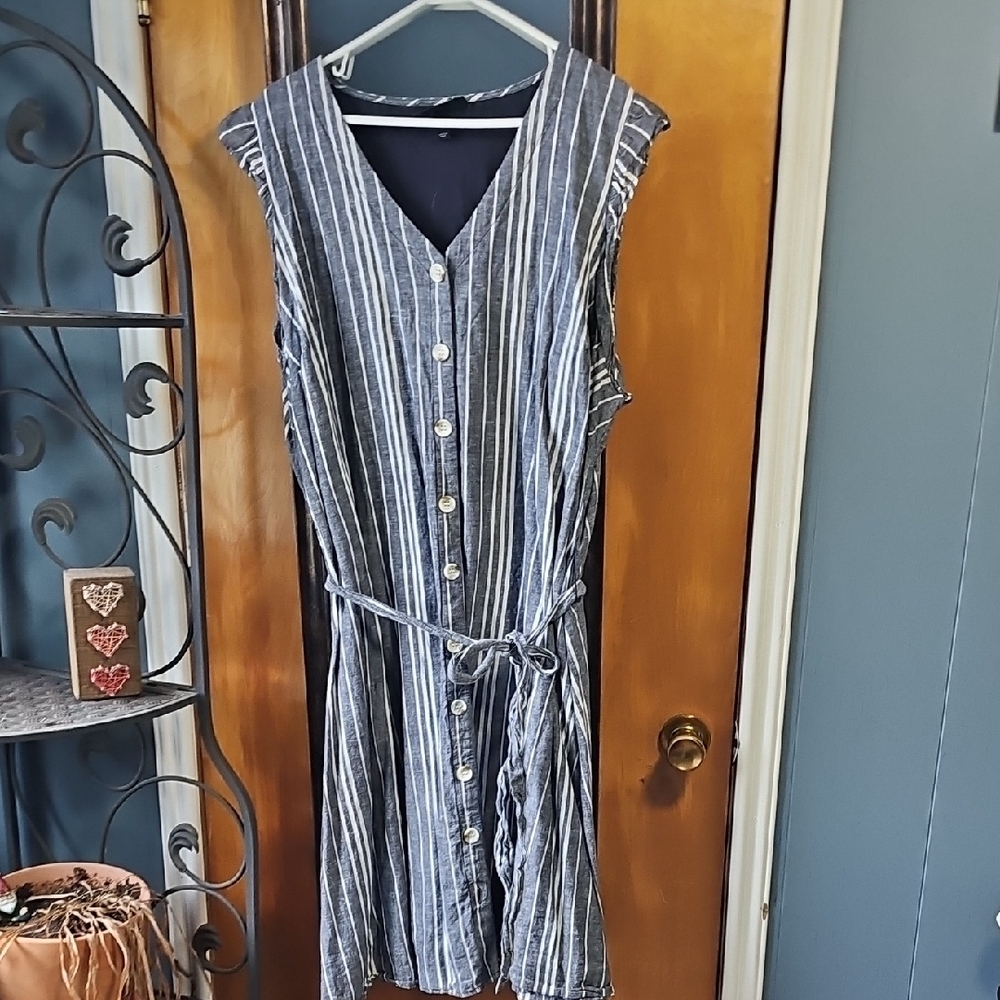 Lane Bryant Blue and White Sleeveless V-Neck Midi Sundress